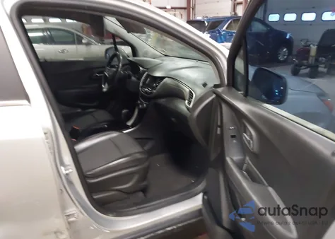 2018 Chevrolet Trax Lt z USA, uszkodzony, nr VIN KL7CJLSB7JB638761